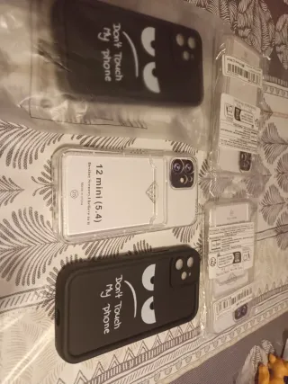 Lote 5 fundas iPhone 12 mini nuove
