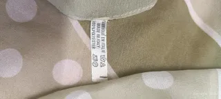 Pañuelo italiano verde oliva lunares