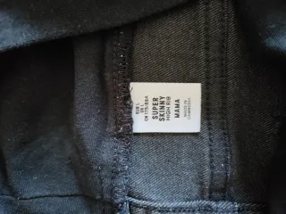 Pantalones de maternidad grises y negros