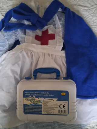 Disfraz Enfermera My Family Doctor + Maletín