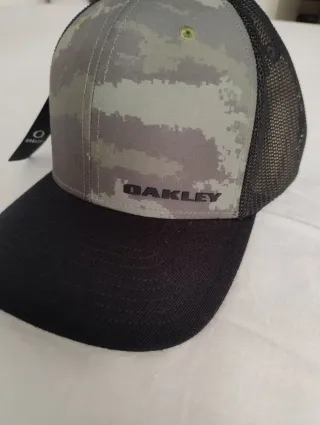 Berretto Oakley Camouflage Nero Verde