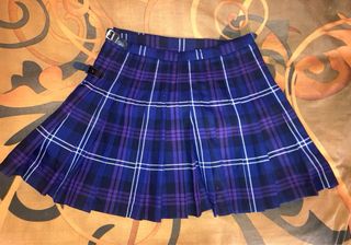Falda escocesa azul y morada