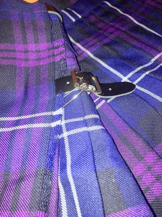 Falda escocesa azul y morada