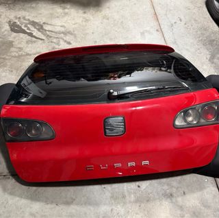 Portón Trasero completo Seat Ibiza Cupra Rojo