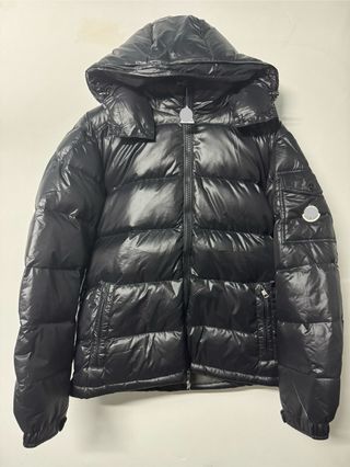 Cazadora Moncler Negra Nueva