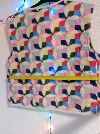 Chaleco acolchado patchwork talla M