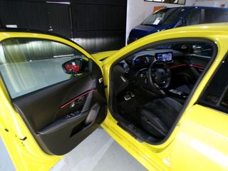 PEUGEOT e-208 GT Eléctrico 156 (115 Kw)