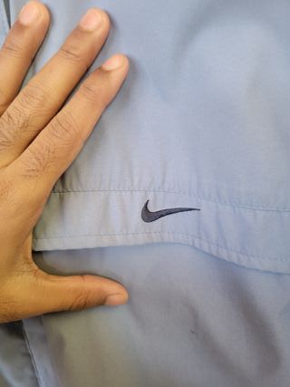 Chaqueta cortavientos Nike azul