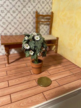 Pianta cespuglio casa bambole