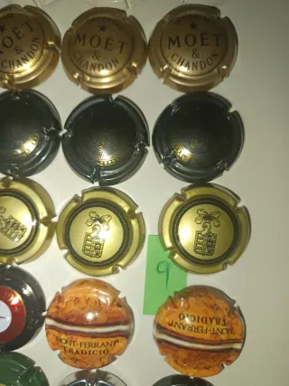 Chapas de Cava Variadas