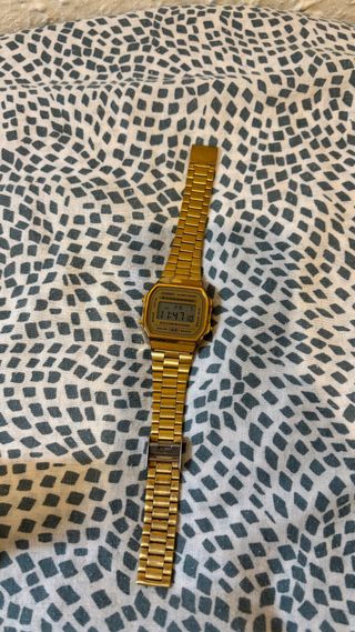 Reloj Casio Dorado Digital