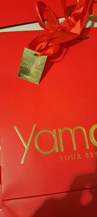 4 Borse regalo Yamamay rosse e oro, grande