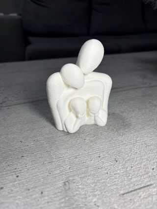 Escultura Família Branca Minimalista