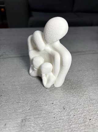 Escultura Família Branca Minimalista