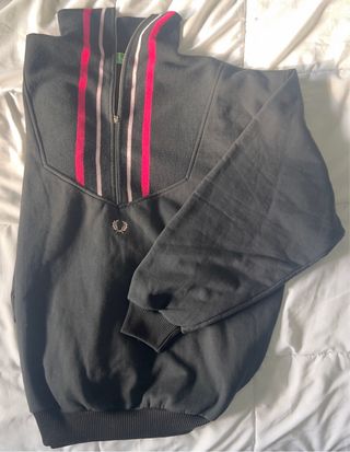 Sudadera Fred Perry Negra y Rosa