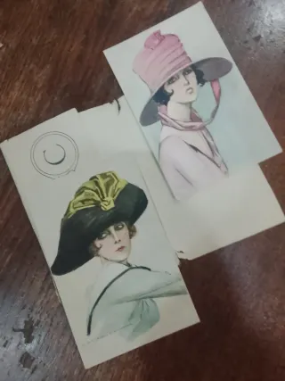 Cartoline d'epoca con cappelli