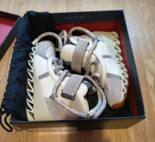 NUOVE SCARPE SPORTIVE CAMPER N°37