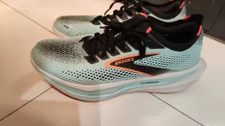 Zapatillas Brooks Hyperion 3