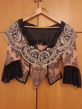 Traje de Fallera rosa y Negro