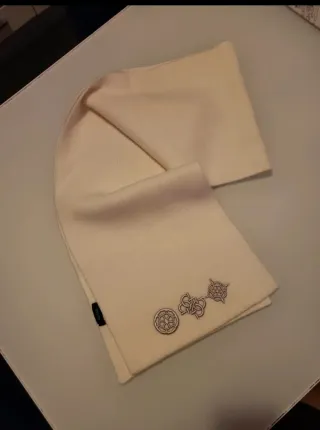 Sciarpa Guess Beige Argento