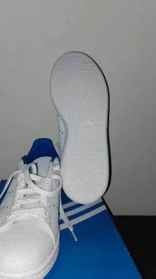 Adidas Stan Smith Scarpe Bianche e Blu