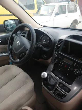 KIA Carnival 2006