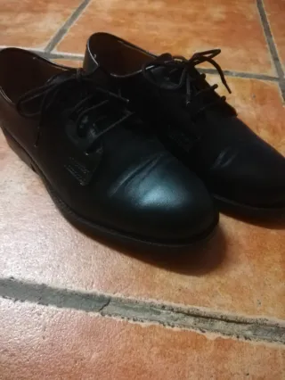 Mocasines negros nuevos