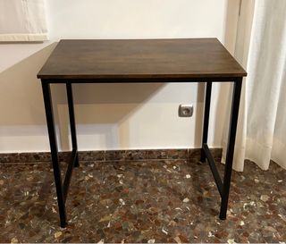 Mesa de ordenador madera y metal