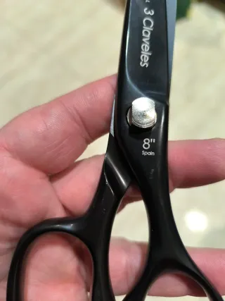 Tijeras 3 Claveles PVD Alto Rendimiento 8