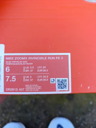 Nike Invincible Run 3