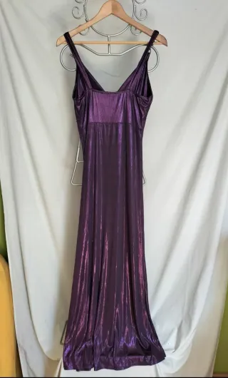 Vestido largo morado talla U