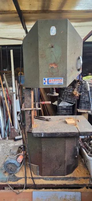 Serradora de carpintería ..herramienta