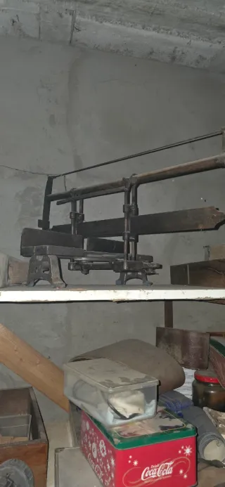 Serradora de carpintería ..herramienta