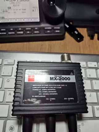 MFJ MX-2000 Triplexor