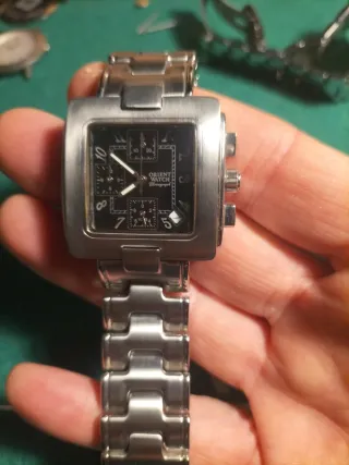 Lote 2 Orologi Duward e Orient al Quarzo