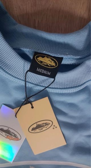 Sudadera Corteiz azul claro de chico afelpada