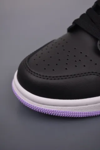 Nike Air Jordan 1 Low Negras y Moradas
