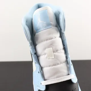 Zapatillas Nike Air Jordan 1 Mid Azul