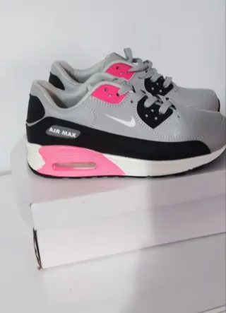 Zapatillas Nike Air Max Talla 34 Niña