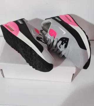 Zapatillas Nike Air Max Talla 34 Niña