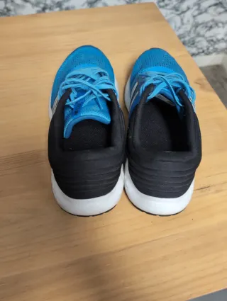 Zapatillas New Balance 520 Talla 45