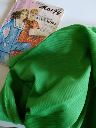 Stoffa verde a coste puro cotone