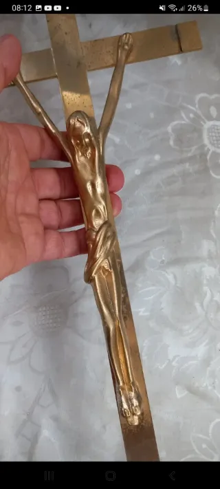 Crocifisso d'epoca dorato in ottone