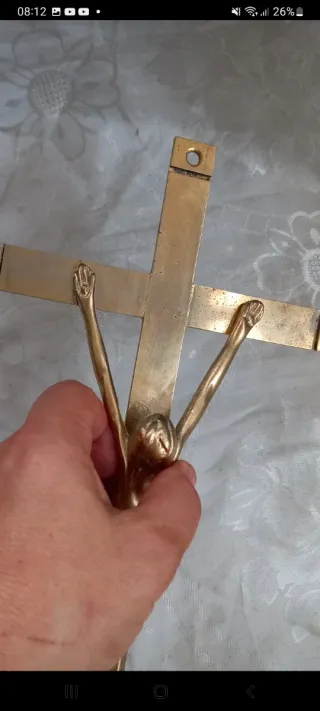 Crocifisso d'epoca dorato in ottone