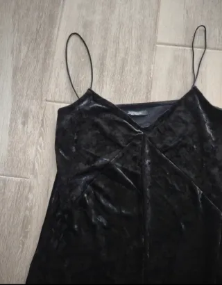 Vestido negro terciopelo tirantes