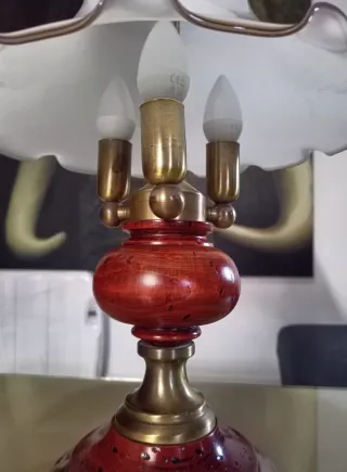 Lámpara mesa Art-Decó madera y metal