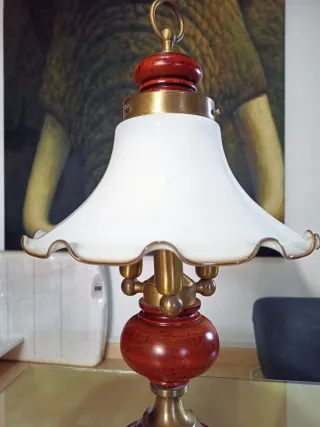 Lámpara mesa Art-Decó madera y metal