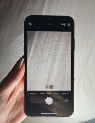 iPhone 11 Rosso Quasi Nuovo