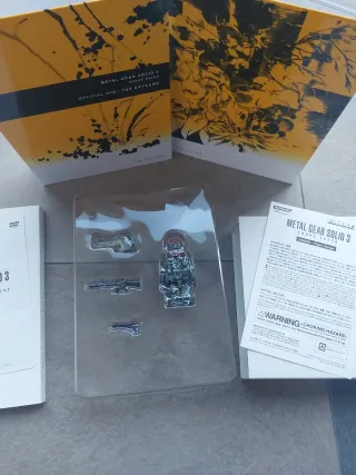 Metal Gear Solid 3 Snake Eater DVD Extreme Box