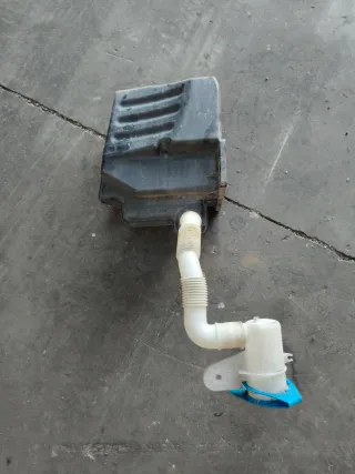 Depósito limpiaparabrisas VW Golf V 2.0 TDI